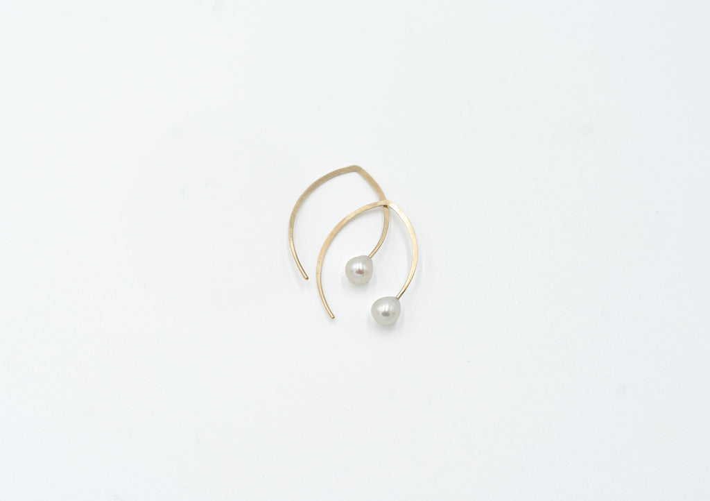 Pearl Pendulums